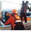 Kapal Mati Mesin di Perairan Sikka, Tim SAR Evakuasi Tiga Penumpang dan Selamatkan Tujuh Orang