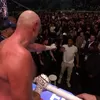 Tyson Fury Tunjuk Hidung Joshua: Ayo Kita Bertarung!