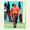 Aksi Nyentrik Lewis Hamilton Kenakan Penampilan Saint Laurent di Paddock Grand Prix F1 Miami