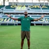 Perkokoh Lini Belakang, Persebaya Surabaya Amankan Jasa Yuran Fernandes