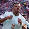 Persaingan Sepatu Emas Piala Dunia: Mbappe Kembali Menyalip Messi