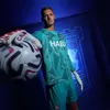 Jelang Liga Primer 2026/27 Ipswich Town Perkuat Pertahanan dengan Kiper Jebolan Ajax