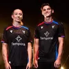 Crystal Palace Memperkenalkan Jersey Eagle Black 2026/27
