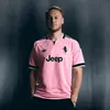 Juventus Kenalkan Warna Ikonik di Jersey Tandang 2026/27