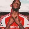 Ezri Konsa ke Arsenal: Satu Lagi 'Monster Duel' Serbabisa yang Selalu Siap Tampil