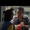 Film dari China ini Berhasil Membuat Kisah Seorang Anak Perempuan dan Ayah Angkat Menjadi Emosional