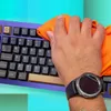 Jangan Sembarangan! Ini Cara Membersihkan Gadget Kamu dengan Benar