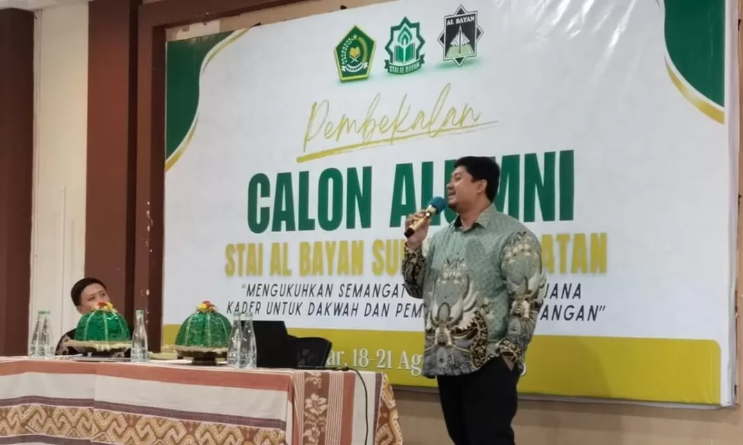 STAI Al Bayan Makassar Bekali 62 Calon Sarjana Jelang Wisuda Angkatan II 2026