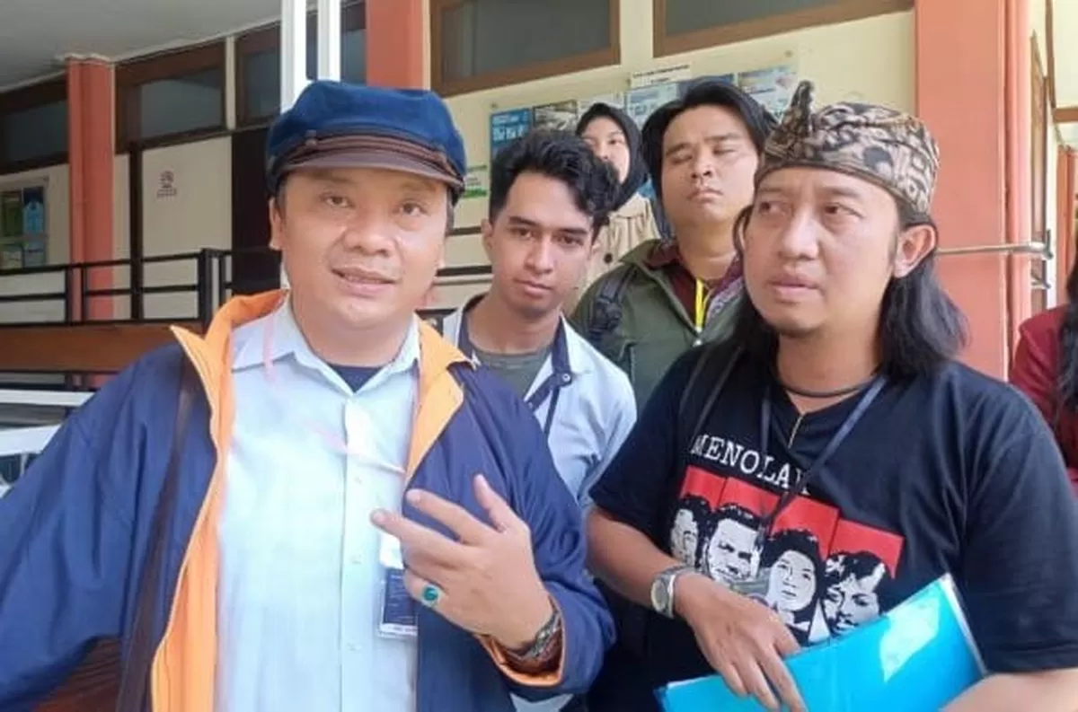Lelang & Sewa Mobil Dinas Pemkab Malang: Penghematan atau 