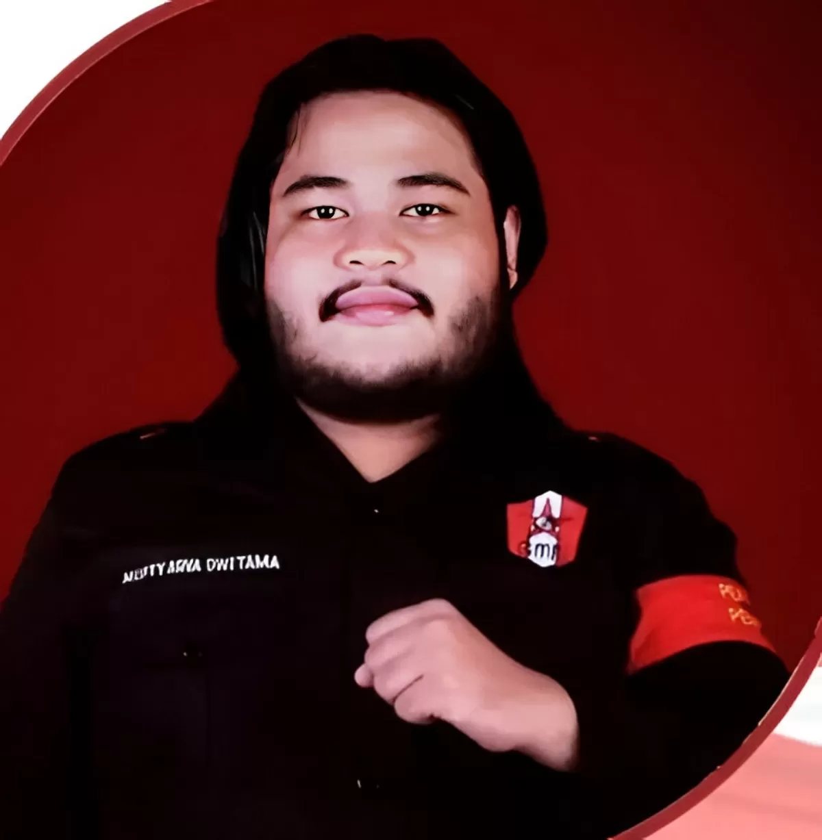 GMNI Jakarta Timur desak Kapolres Metro Jaktim dicopot. Tuding oknum polisi bekangi peredaran obat ilegal berkedok toko kosmetik. Tonton selengkapnya 