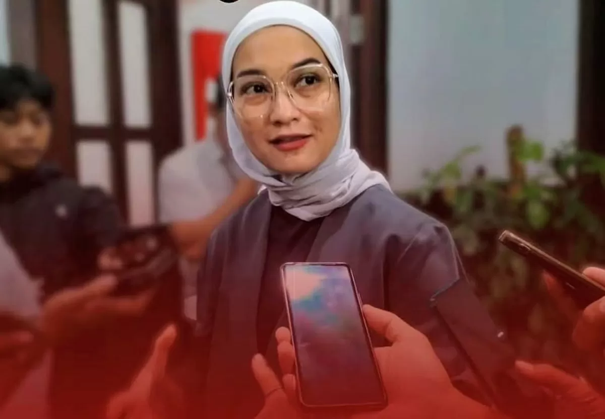21 Bidang Lahan Lindung Terancam Beralih Fungsi RTH dan Sawah Dilindungi jadi target pembangunan gerai Peta Kota Malang dengan 21 titik merah di area hijau Hijau yang tersisa di Malang perlahan digerus program pusat Luas RTH Kota Malang saat ini hanya 14-17%, di bawah standar minimal 30%.