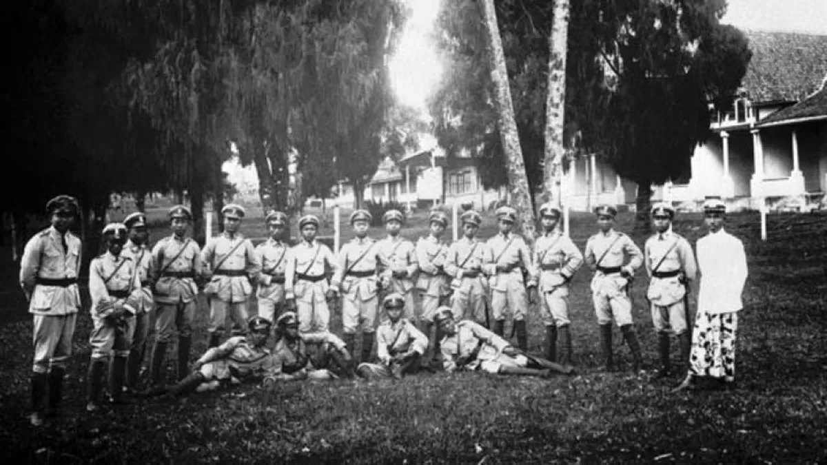 Perjalanan Sejarah Pamong Praja: Dari Kolonialisme hingga Masa Kini ...