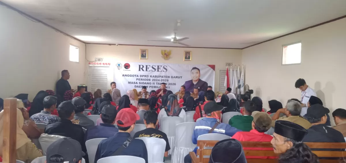 Anggota DPRD Kabupaten Garut, Yudha Puja Turnawan, melaksanakan kegiatan reses di Desa Kandang Mukti, Kecamatan Leles, Kabupaten Garut, Senin (19/1/2026).