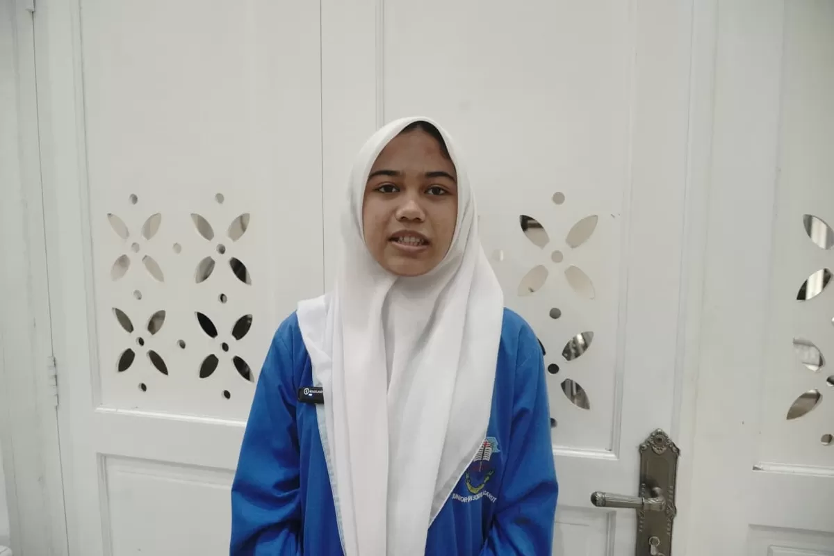 Zulqaidah Yasmin Nurhakimah (15), siswi kelas 9 SMPN 1 Garut, berhasil melaju ke Grand Final ajang Duta Siswa Indonesia 2026. 