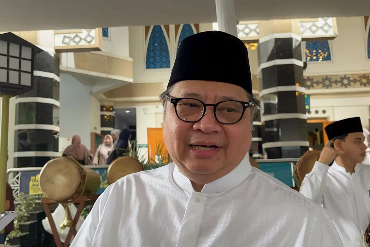 Menteri Koordinator Bidang Perekonomian Airlangga Hartarto saat ditemui di Kantor Direktorat Jenderal Pajak (DJP), Jakarta, Sabtu (21/3/2026).(KOMPAS.com/YOHANA ARTHA ULY)