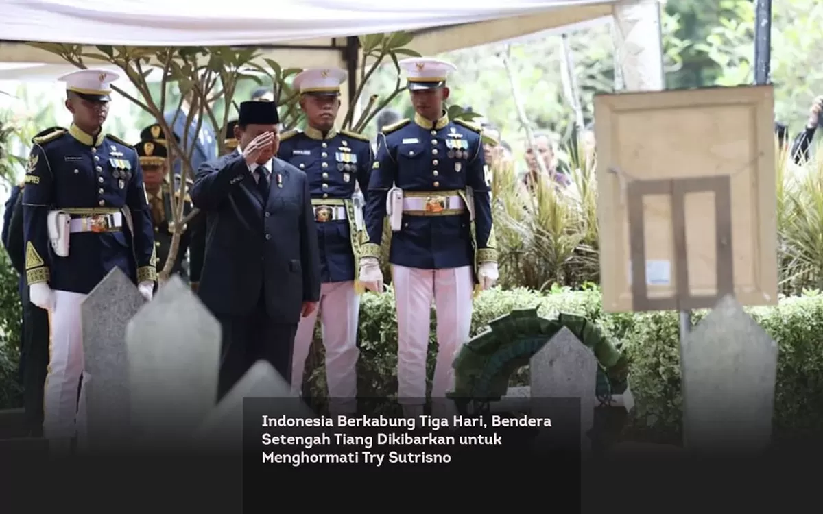 Presiden Prabowo Subianto memberikan salam hormat saat memimpin upacara militer pemakaman Wakil Presiden Ke-6 Try Sutrisno di Taman Makam Pahlawan Nasional Utama (TMP) Kalibata, Jakarta, Senin (2/3/2026). (foto: antara)