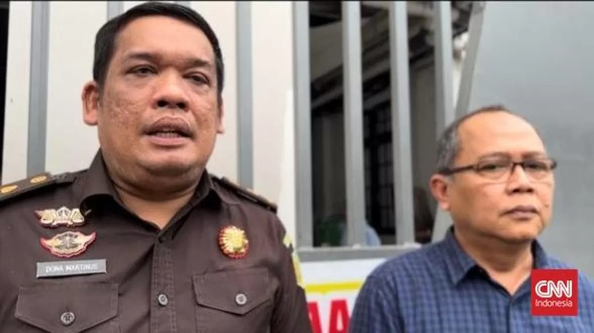 Jaksa penuntut umum (JPU) belum menentukan langkah hukum atas vonis bebas yang dijatuhkan majelis hakim terhadap videografer Amsal Christy Sitepu. (CNN Indonesia/Farida)