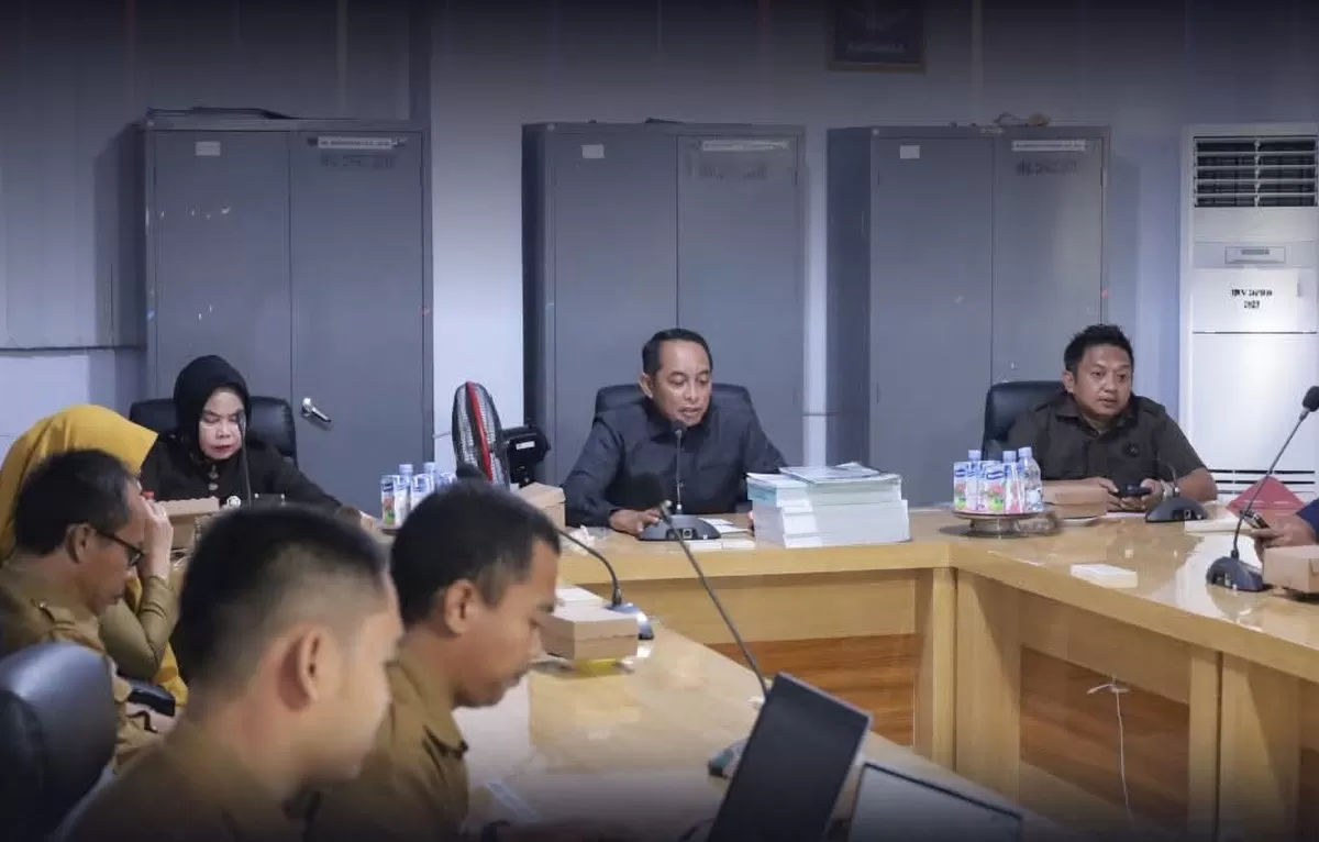 Suasana RDP Komisi IV DPRD Bulukumba terkait penganggaran upah PPPK Paruh Waktu APBD 2026.