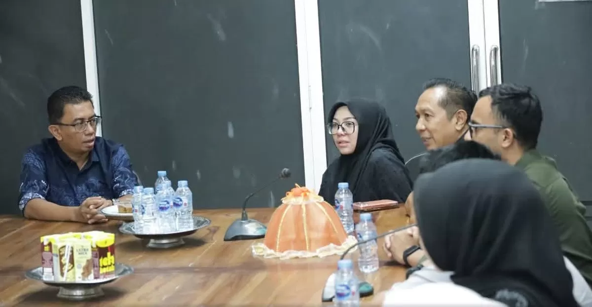 Pimpinan DPRD Bulukumba saat menerima kunjungan silaturahmi Kejaksaan Negeri Bulukumba, Jumat (23/1/2026).
