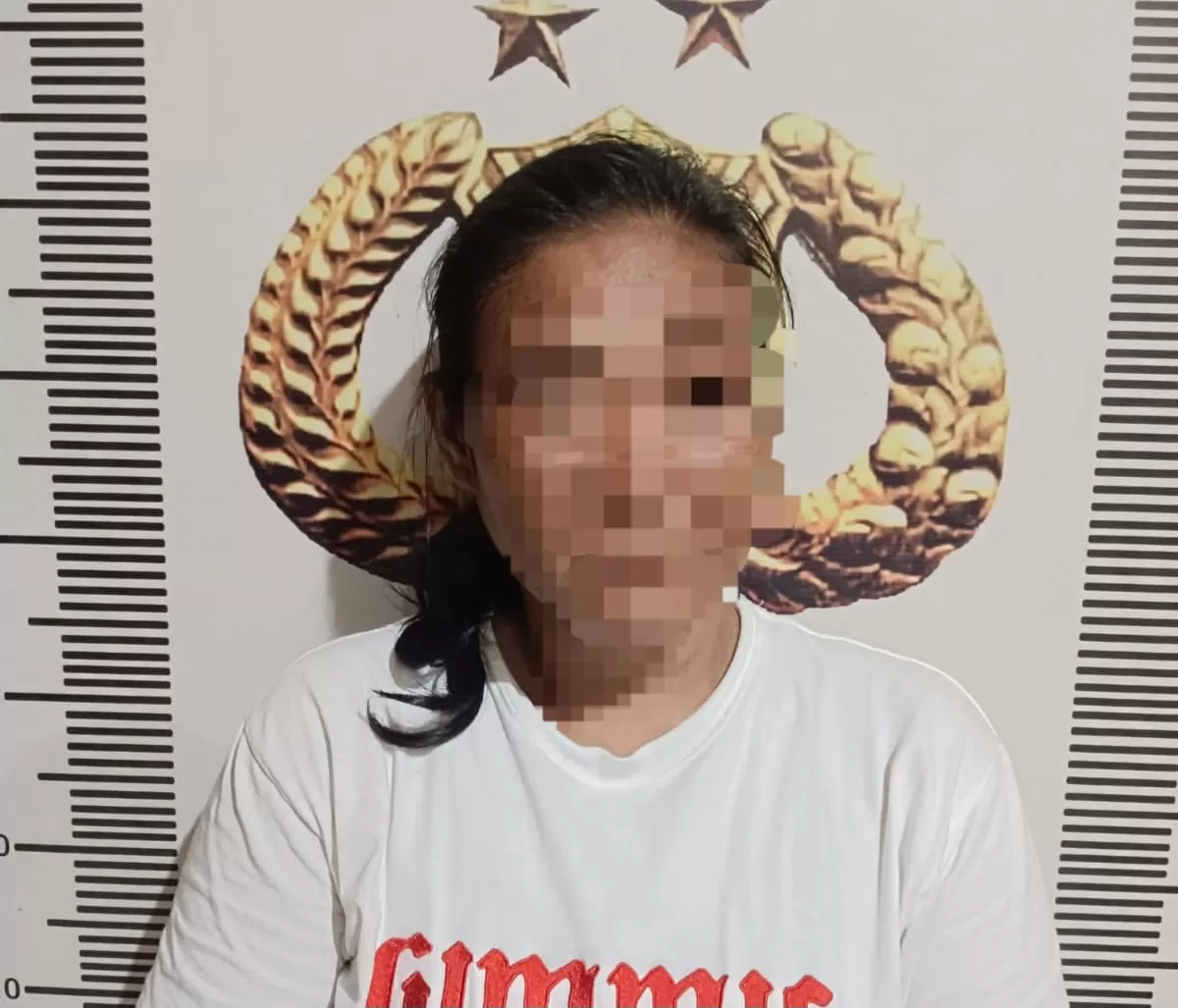 Satresnarkoba Polres Bulukumba mengamankan pelaku dan barang bukti sabu dalam pengungkapan kasus narkotika di Kecamatan Ujung Bulu.