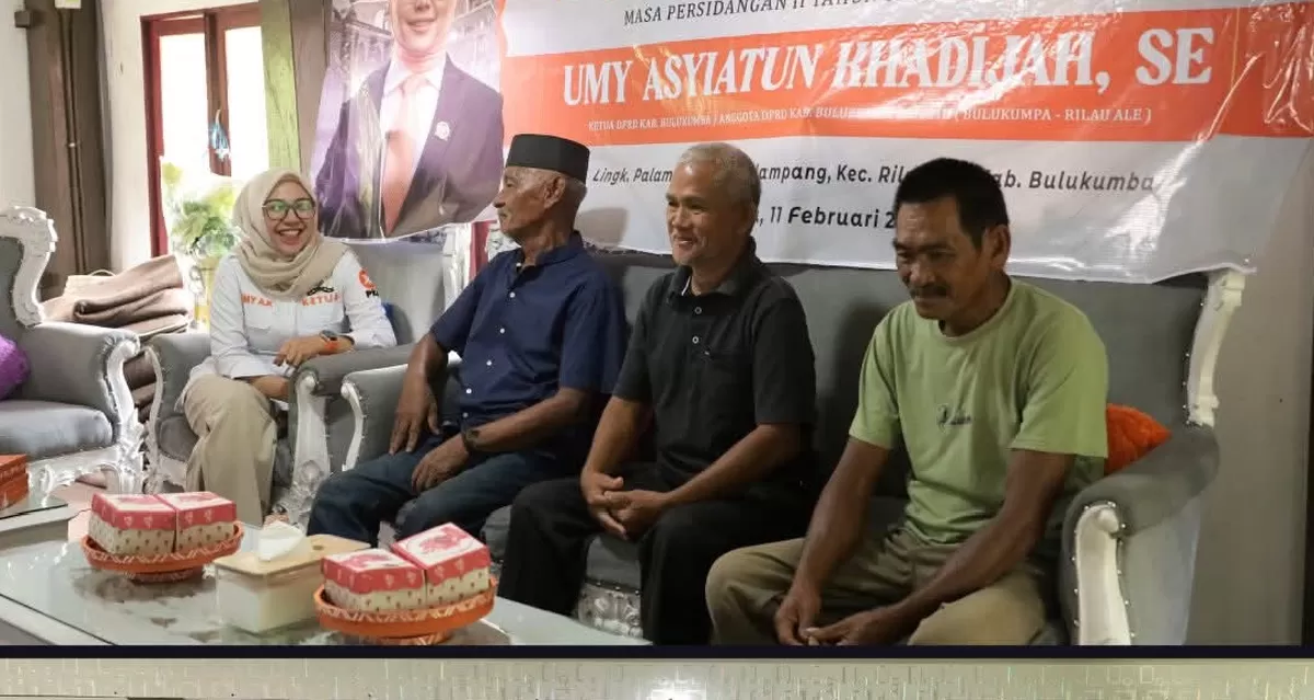 Ketua DPRD Bulukumba Umy Asyiatun Khadijah melaksanakan kegiatan reses Masa Persidangan II Tahun 2026 di Kecamatan Bulukumpa