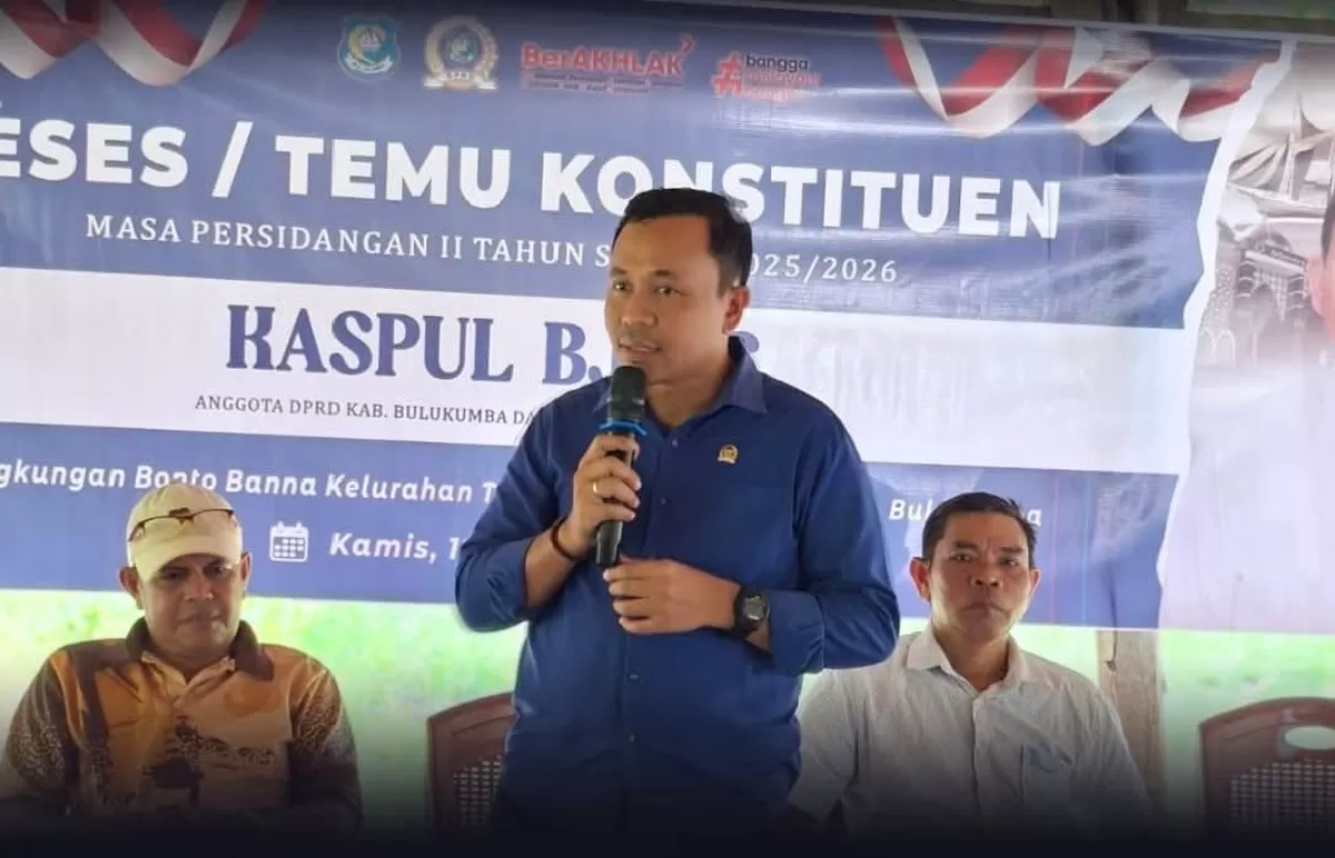 Anggota DPRD Bulukumba Dapil Kajang–Herlang, Kaspul BJ, S.S menyerap aspirasi warga dalam Reses DPRD Bulukumba 2026 di Kelurahan Tanuntung, Kecamatan Herlang.