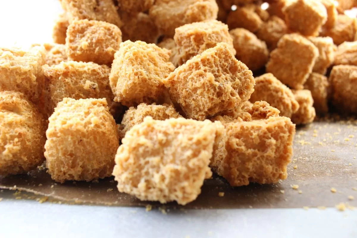 Tahu crispy menu buka puasa menjadi camilan gurih renyah yang praktis disajikan saat waktu berbuka.