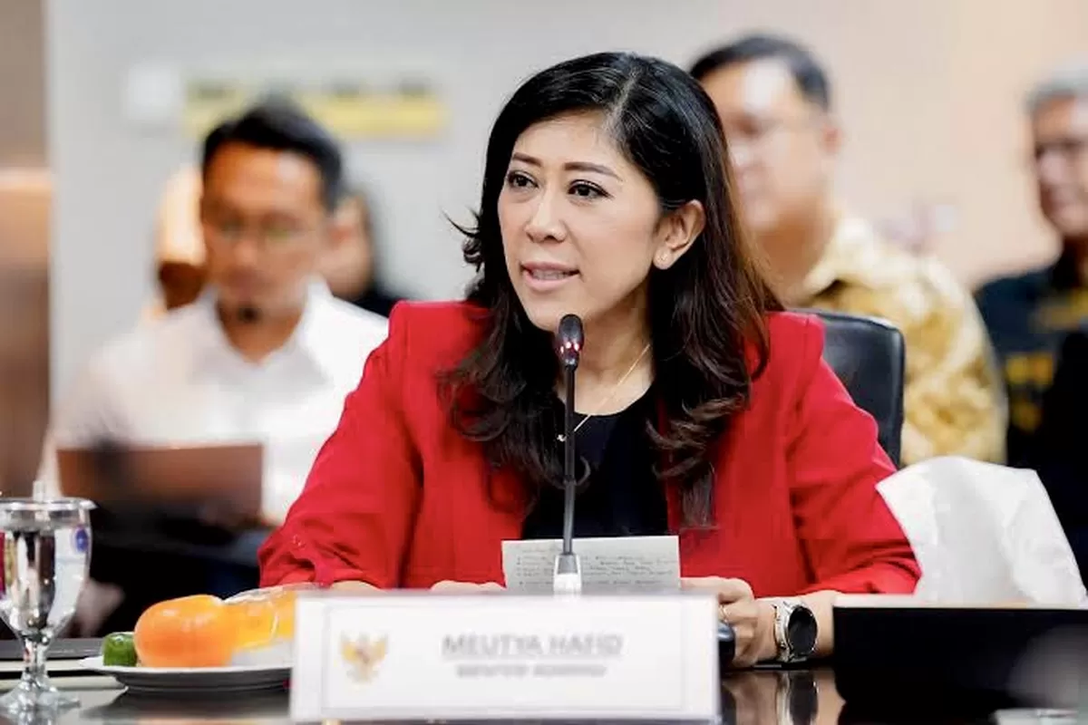 Menteri Komunikasi dan Digital Meutya Hafid menjelaskan penerapan PP Tunas dan pembatasan media sosial bagi anak di bawah usia 16 tahun mulai 28 Maret 2026.