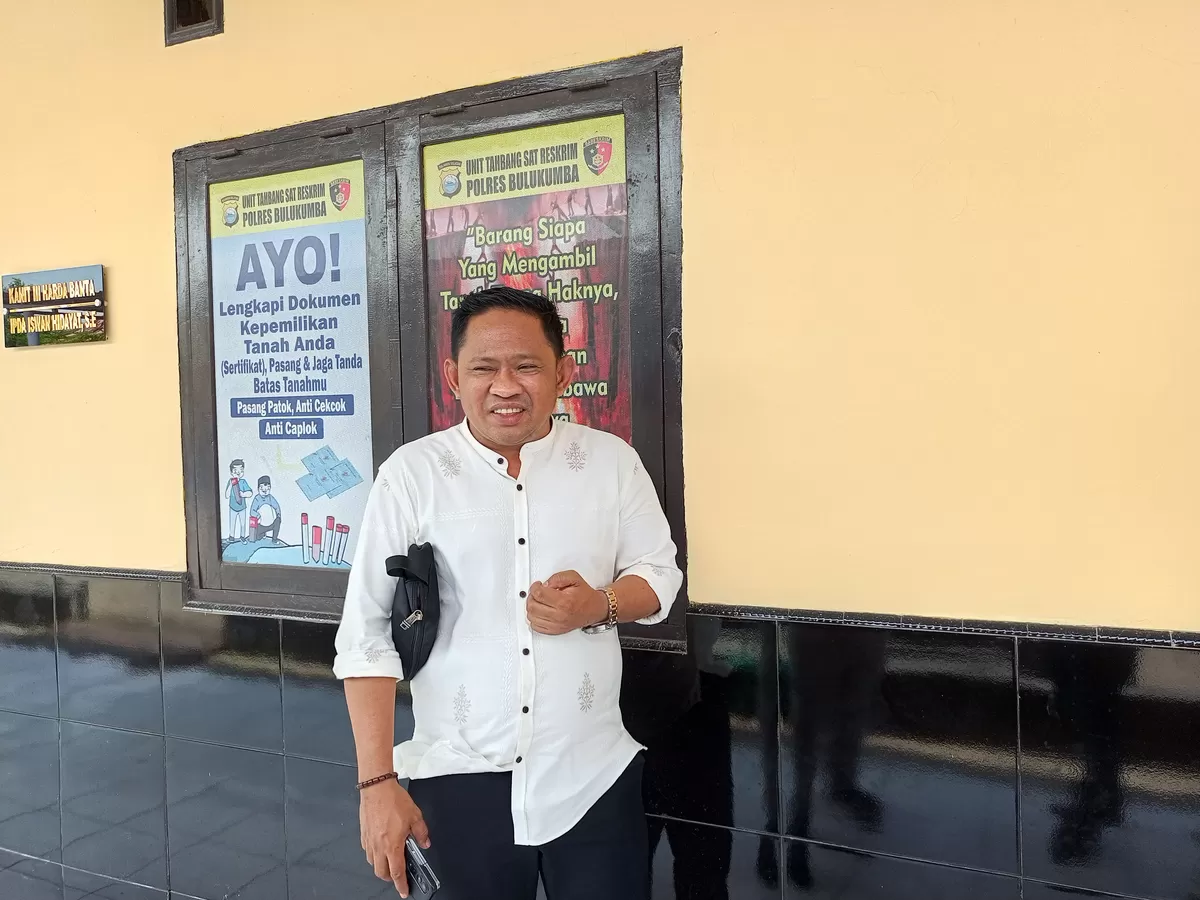 H. Supriadi melaporkan dugaan pencemaran nama baik ke Polres Bulukumba terkait tudingan utang, Selasa, 3 Maret 2026.