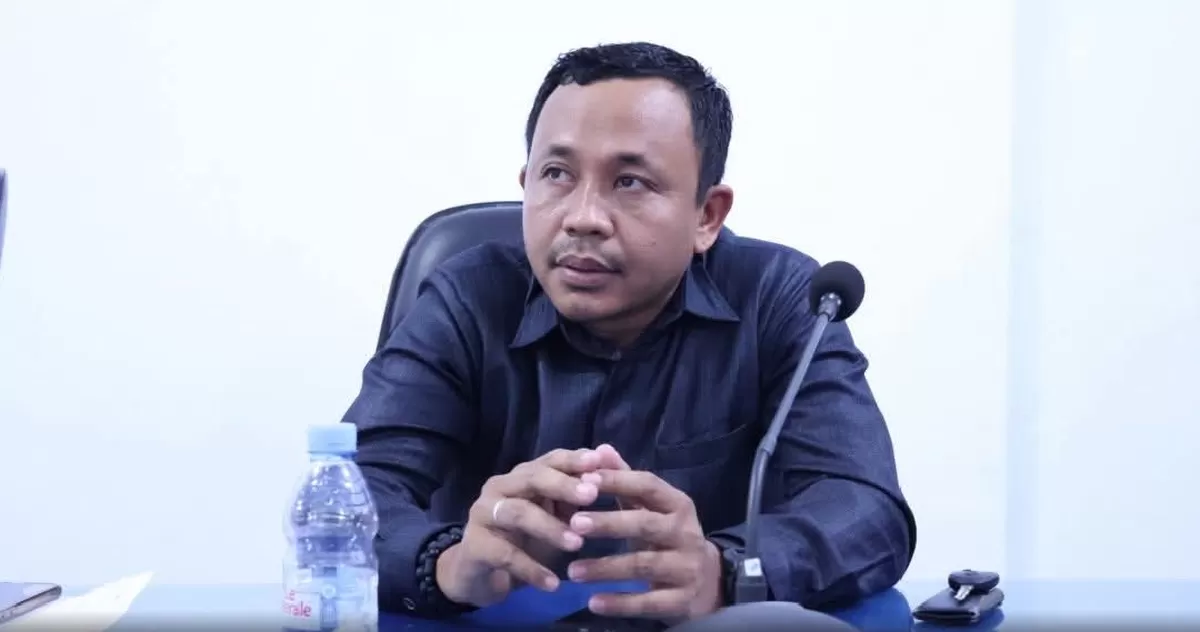 Wakil Ketua Komisi II DPRD Bulukumba, Kaspul BJ, memastikan pihaknya akan merespons permintaan Rapat Dengar Pendapat (RDP) dari Forum Penggiling Padi Lokal Bulukumba terkait lonjakan harga gabah yang dinilai mengancam stabilitas stok beras dan ketahanan pangan daerah.