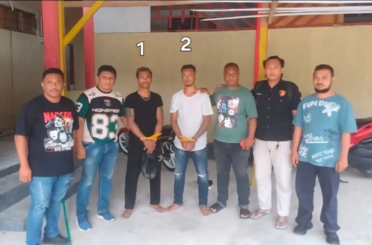 Dua pelaku penikaman Nus Kei ditangkap polisi hanya dua jam setelah kejadian di Bandara Karel Sadsuitubun Maluku Tenggara.