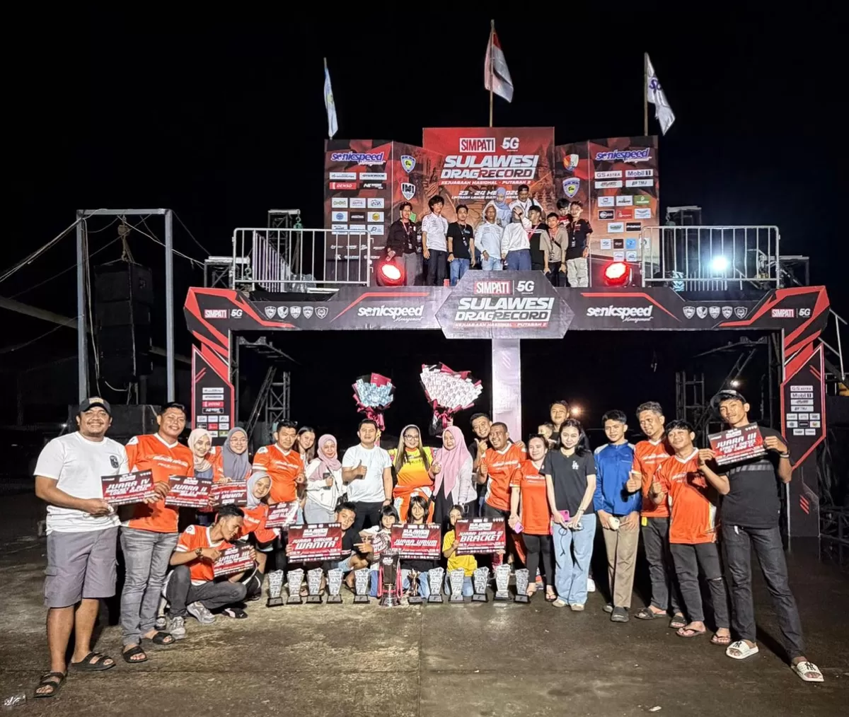 Sejumlah dragster asal Bulukumba sukses menorehkan prestasi pada ajang Simpati 5G Sulawesi Drag Record Kejurnas Putaran 2 di Makassar, 23–24 Mei 2026.