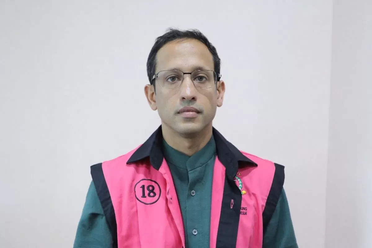 Mantan Mendikbudristek Nadiem Makarim menghadapi tuntutan 18 tahun penjara dan uang pengganti Rp5,6 triliun dalam sidang kasus dugaan korupsi pengadaan Chromebook dan CDM Kemendikbudristek.