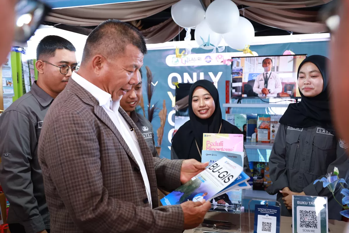Bupati Bulukumba Andi Muchtar Ali Yusuf saat membuka puncak kegiatan PINISI 24 yang menampilkan 101 inovasi karya CPNS Formasi 2024 di Gedung Pinisi, Rabu 6 Mei 2026.