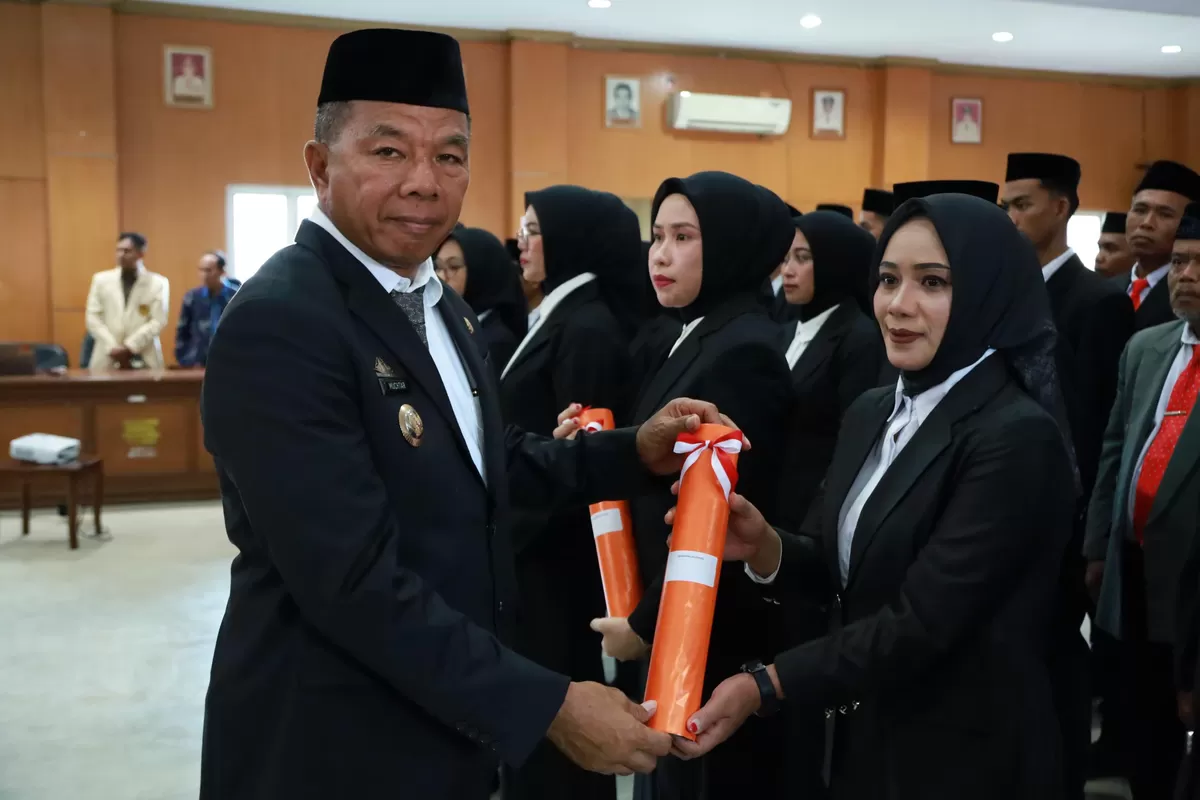 Bupati Bulukumba Andi Utta melantik 55 anggota BPD dari 11 desa, 7 Mei 2026.