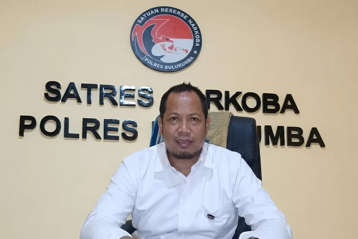 Kasat Narkoba Polres Bulukumba AKP Salehuddin mengungkap enam kasus narkoba dalam waktu kurang dari sebulan menjabat, dengan delapan terduga pelaku diamankan dan masih dalam proses penyelidikan.