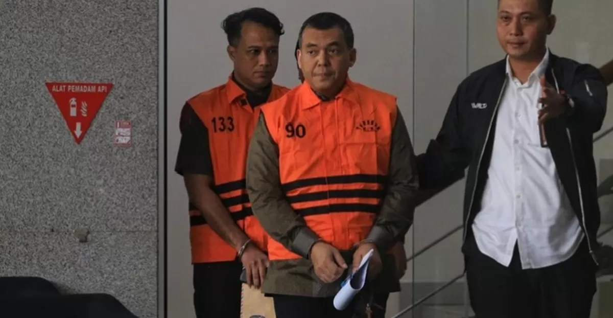 KPK menahan Silmy Karim dan tujuh tersangka lainnya dalam kasus dugaan pemerasan serta gratifikasi di lingkungan Direktorat Jenderal Imigrasi.