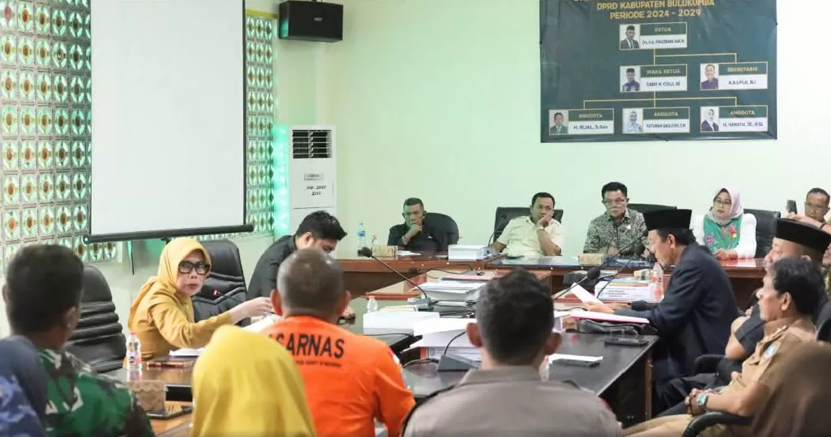 Komisi II DPRD Bulukumba mengeluarkan enam rekomendasi hasil RDP terkait insiden di wisata Apparalang, meliputi pembentukan tim investigasi, peningkatan standar keselamatan wisata, hingga rekomendasi penutupan sementara kawasan wisata tersebut.