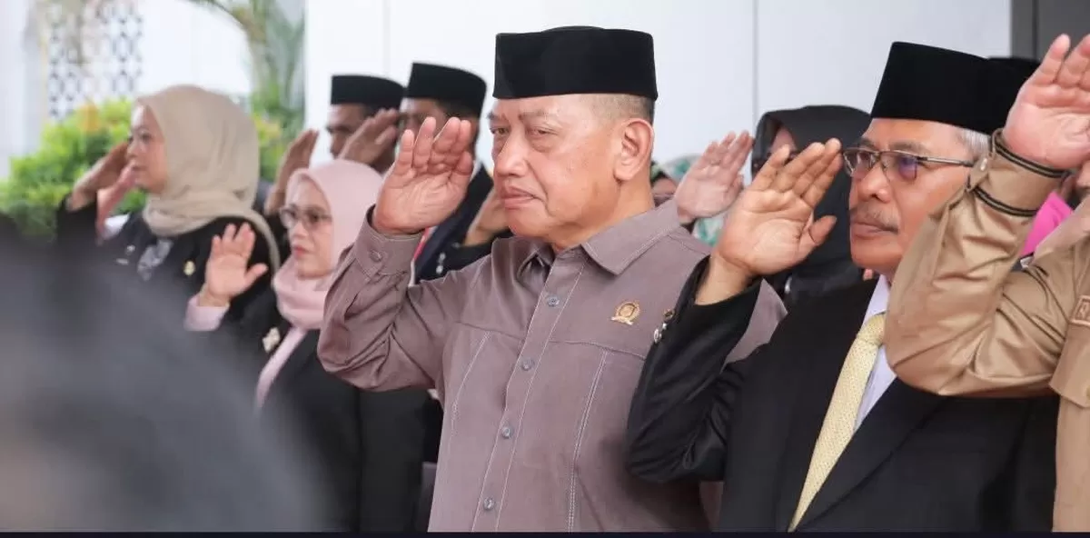 Komitmen Perkuat Ketahanan Keluarga. Anggota DPRD Kabupaten Bulukumba, H. Safiuddin, S.Sos., M.M., menghadiri Upacara Hari Keluarga Nasional (Harganas) ke-33 Tahun 2026 di Lapangan Kantor Bupati Bulukumba, Senin (29/6/2026).