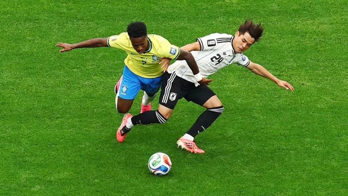 Gabriel Martinelli menjadi pahlawan kemenangan Brasil setelah mencetak gol pada menit ke-95 yang memastikan Selecao menyingkirkan Jepang dengan skor 2-1 dan melaju ke babak 16 besar Piala Dunia 2026.