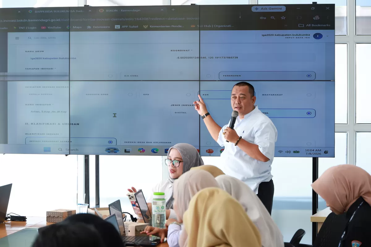 Kepala Bapperida Bulukumba bersama peserta mengikuti Workshop Penguatan Ekosistem Inovasi Daerah sebagai upaya memperkuat budaya inovasi dan meningkatkan daya saing Kabupaten Bulukumba pada IGA Award 2026.