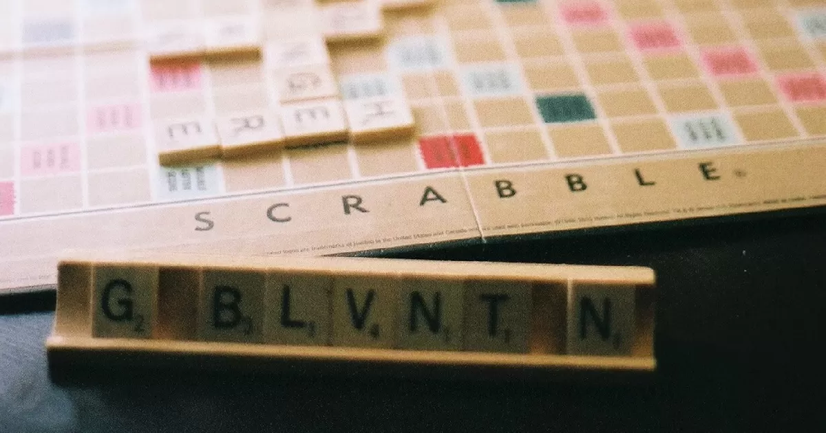 Ilustrasi: Untuk menjaga kesehatan otak, nggak cukup hanya dengan melakukan sesuatu yang sudah kita kuasai seperti mengisi TTS atau main scrabble. (Unsplash/Morgan Vander Hart)