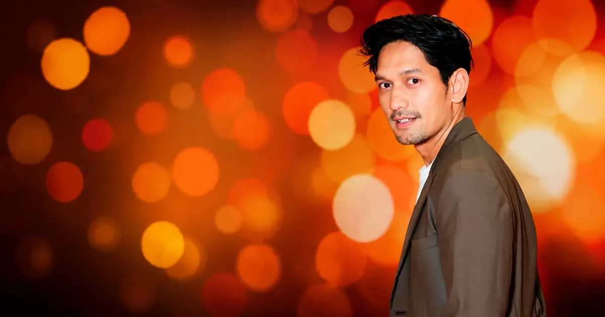 Ibnu Jamil gunakan gaya parenting-nya sendiri untuk mendalami karakter ayah di film "Yang Lain Boleh Hilang Asal Kau Jangan". (Instagram @ibnujamilo)