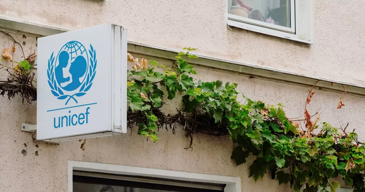 UNICEF Indonesia membuka posisi Communications Specialist (Celebrity Partnerships and Campaigns). (Unsplash/Pourya Gohari)