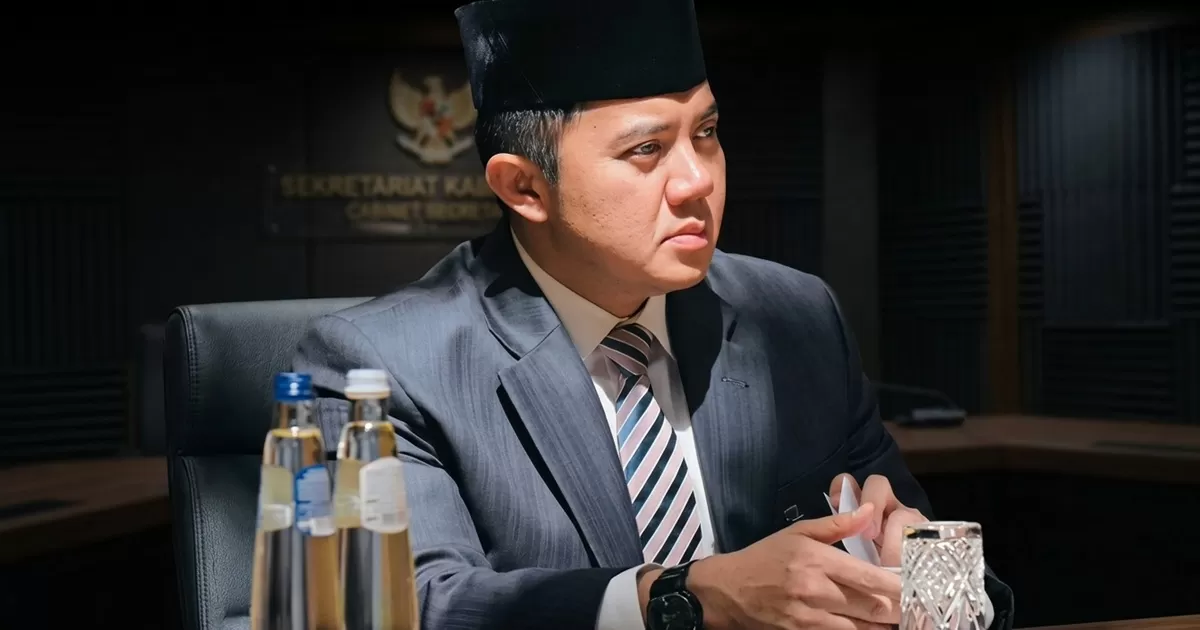 Berapa gaji pokok yang diterima setiap bulan oleh Seskab Teddy Indra Wijaya? (Instagram @kerjaseskabri)