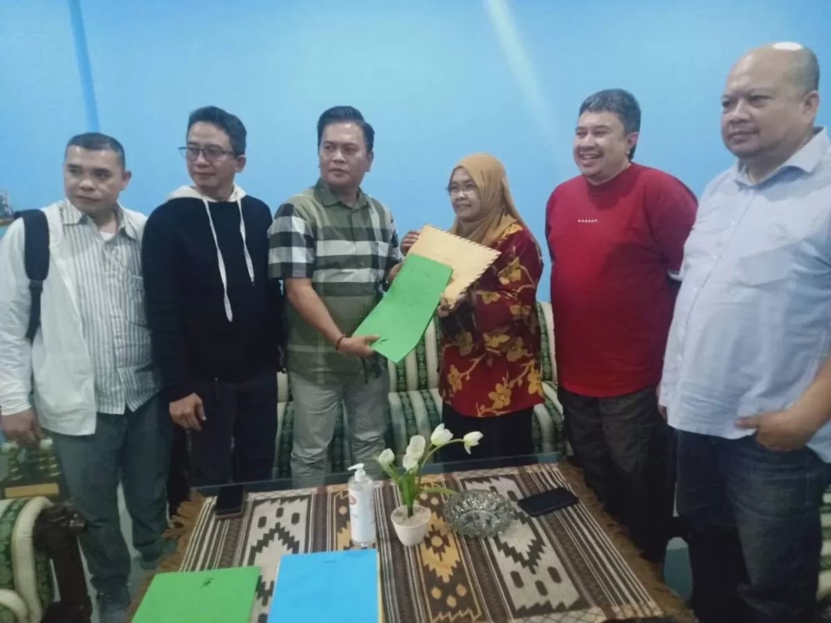 Foto : Resmi Maju! Kang Andhy Daftar Calon Ketua PWI Jabar 2026 Demi Kesejahteraan Wartawan dan Mandirinya Organisasi
