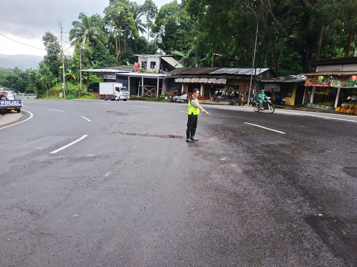 Sepda Kronologi Pembonceng Sepeda Motor Asal Jepara Tewas Tertabrak Truk di ...