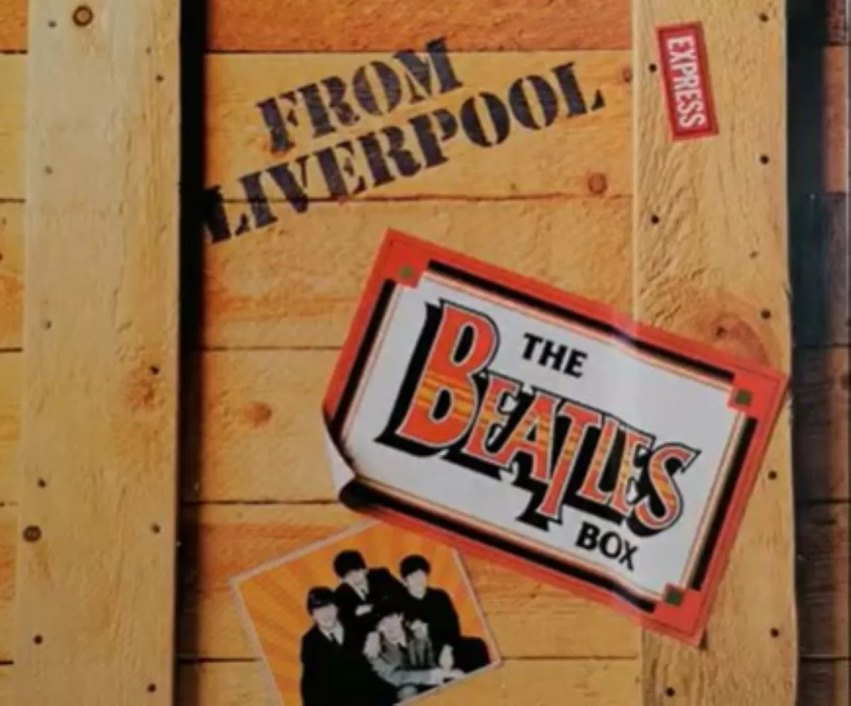 https://static.promediateknologi.id/crop/0x0:0x0/1200x0/webp/photo/p1/04/2026/04/15/The-Beatles-Box2-645583092.jpg