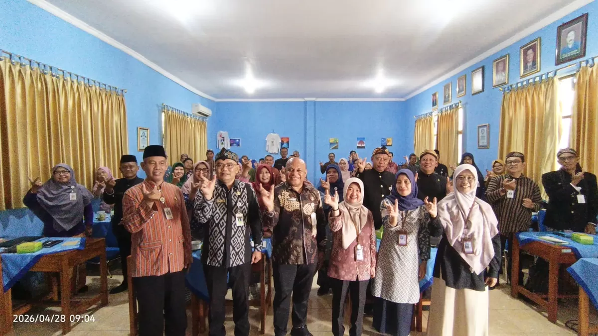 Balai Bahasa Provinsi Jawa Tengah melaksanakan kegiatan Sosialisasi Giat UKBI Adaptif bagi Pemangku Kepentingan Bidang Pendidikan di Kabupaten Kendal (suaramerdeka.com/;dok)