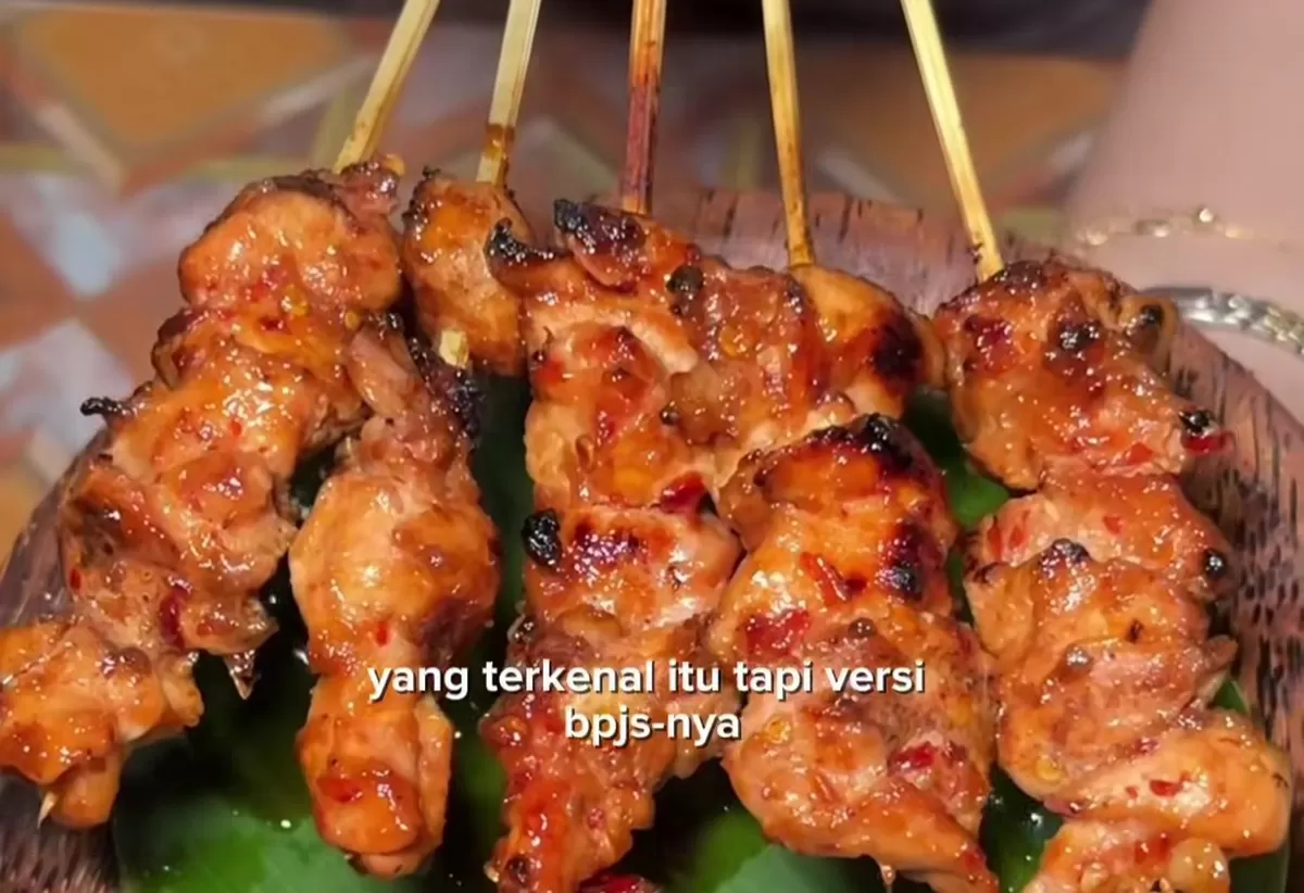 Sate Merah Menikmati Sate Merah Legit di Warung Sop Pak Amanto Sleman, Resepnya ...
